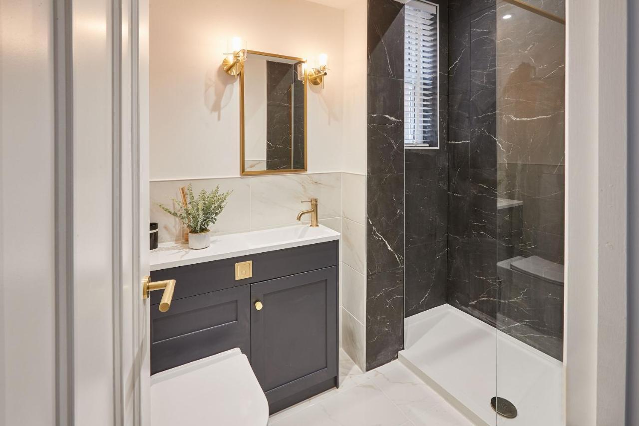 Host & Stay - Parkside Villa Харогейт Екстериор снимка